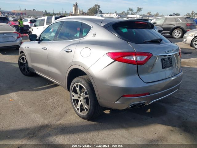 Photo 2 VIN: ZN661XUL5HX246662 - MASERATI LEVANTE LU 