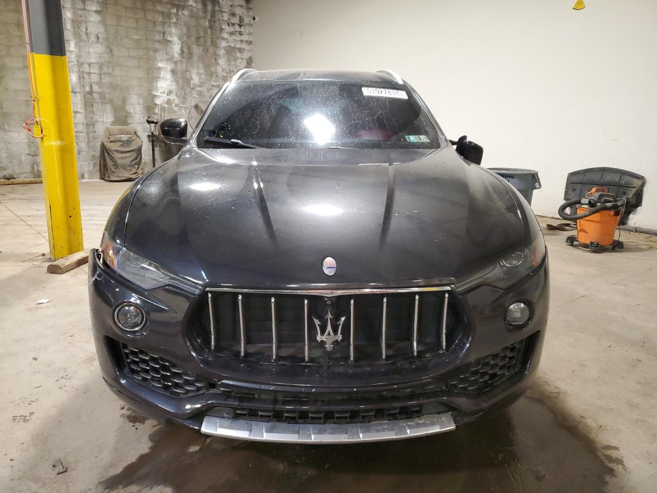 Photo 4 VIN: ZN661XUL8HX241262 - MASERATI LEVANTE LU 