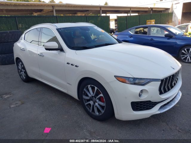 Photo 0 VIN: ZN661XUL8JX285672 - MASERATI LEVANTE 