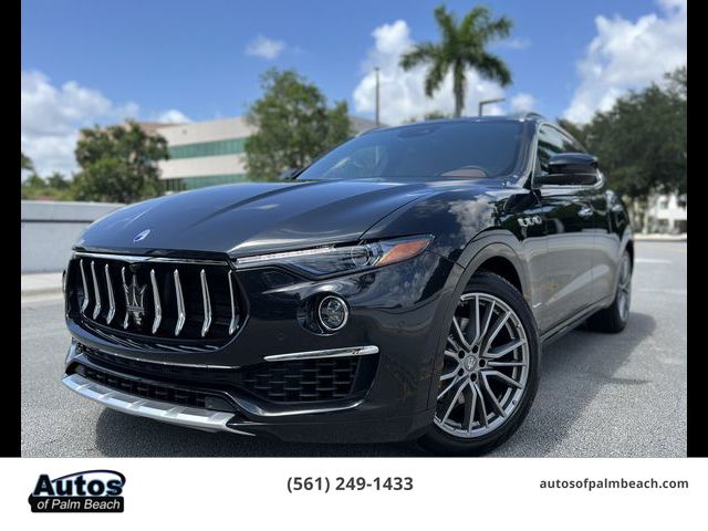 Photo 0 VIN: ZN661XULXKX320584 - MASERATI LEVANTE 