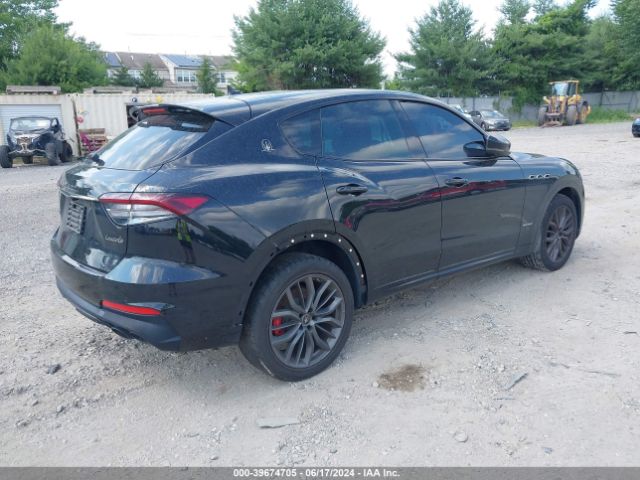 Photo 3 VIN: ZN661XUS0MX363874 - MASERATI LEVANTE SP 