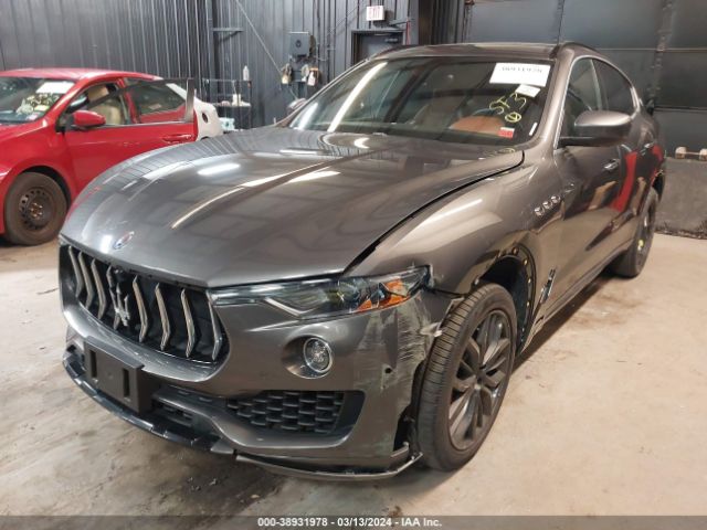 Photo 1 VIN: ZN661XUS2JX303672 - MASERATI LEVANTE 