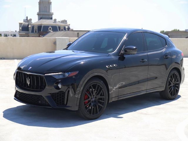 Photo 1 VIN: ZN661XUS4KX313721 - MASERATI LEVANTE 