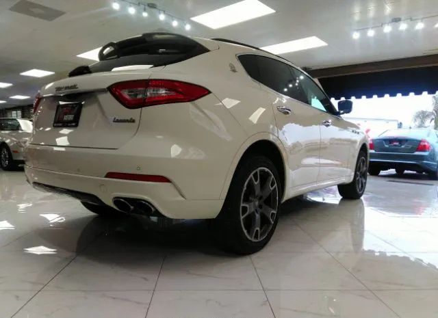 Photo 3 VIN: ZN661XUS8HX234335 - MASERATI LEVANTE 