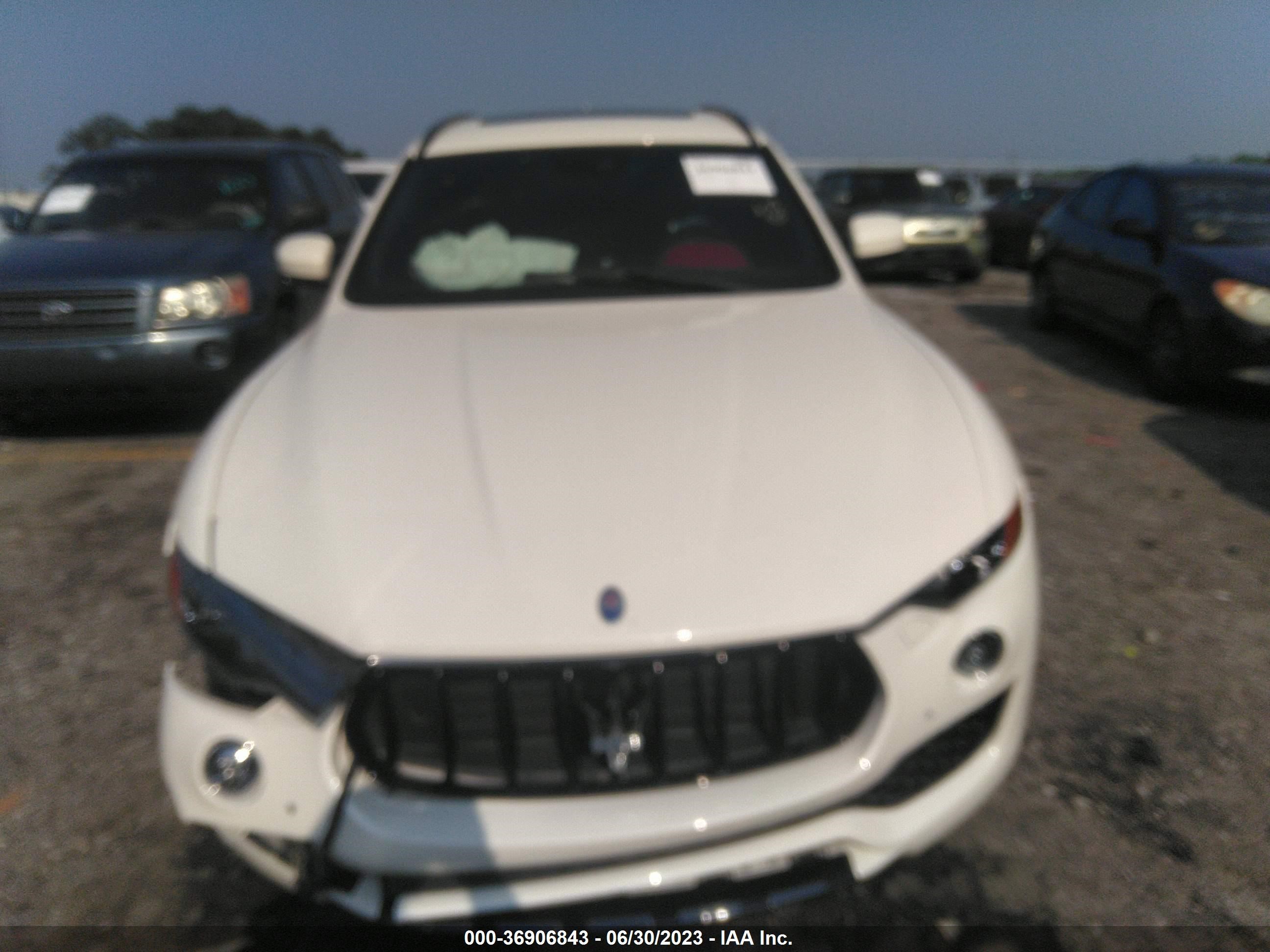 Photo 11 VIN: ZN661XUS9JX274655 - MASERATI LEVANTE 