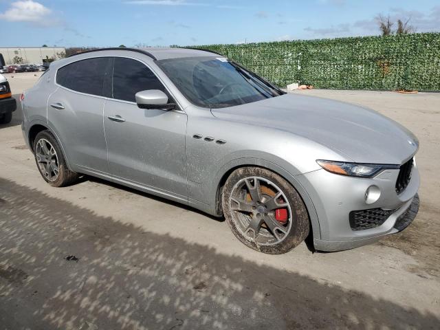 Photo 3 VIN: ZN661XUSXJX291996 - MASERATI LEVANTE SP 