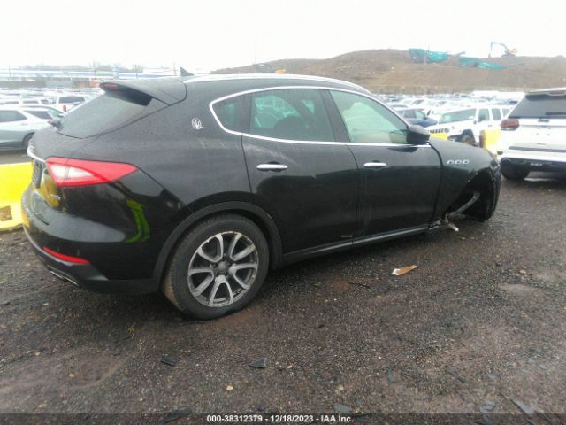 Photo 3 VIN: ZN661YUA0HX243205 - MASERATI LEVANTE 