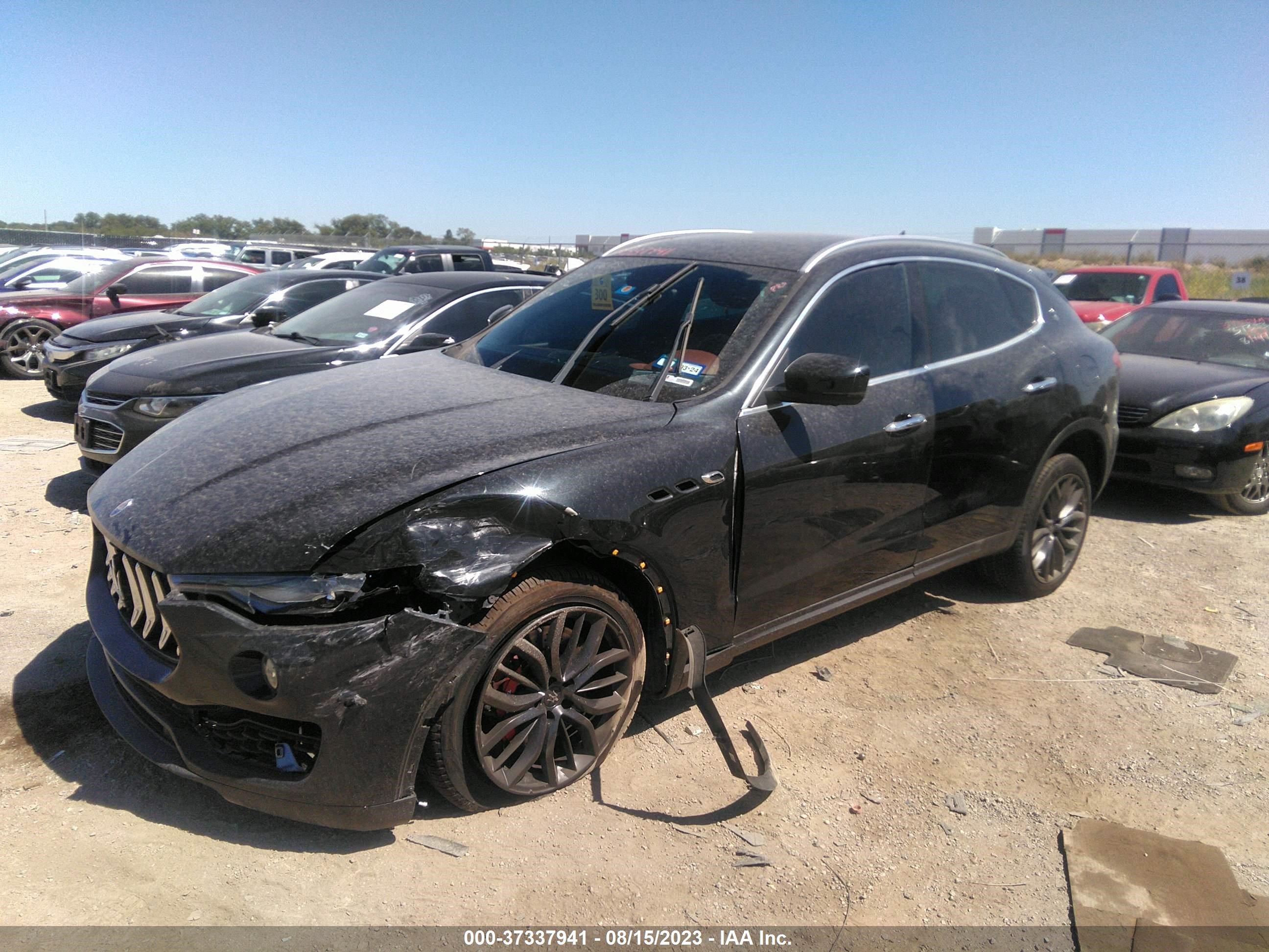 Photo 1 VIN: ZN661YUA2JX302079 - MASERATI LEVANTE 