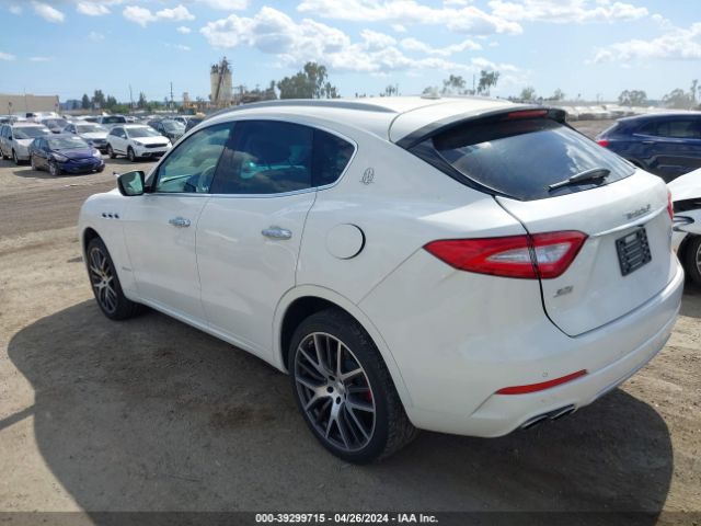 Photo 2 VIN: ZN661YUL2JX277542 - MASERATI LEVANTE 