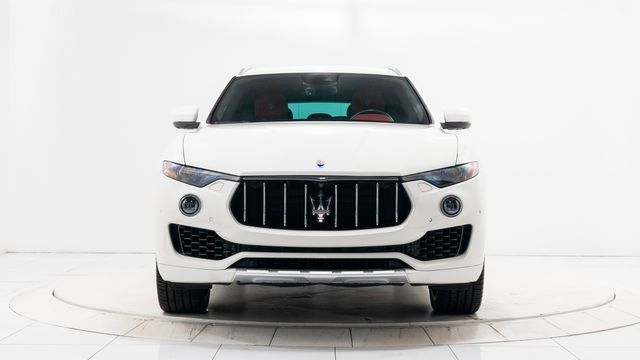 Photo 9 VIN: ZN661YUL5JX295940 - MASERATI LEVANTE 