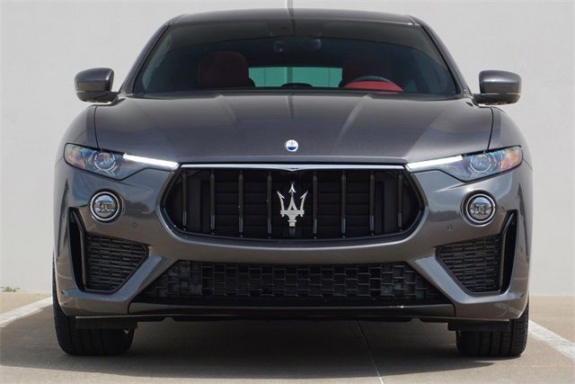 Photo 8 VIN: ZN661YUM2NX386467 - MASERATI LEVANTE 