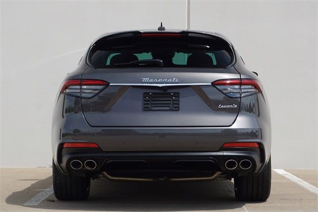 Photo 9 VIN: ZN661YUM2NX386467 - MASERATI LEVANTE 