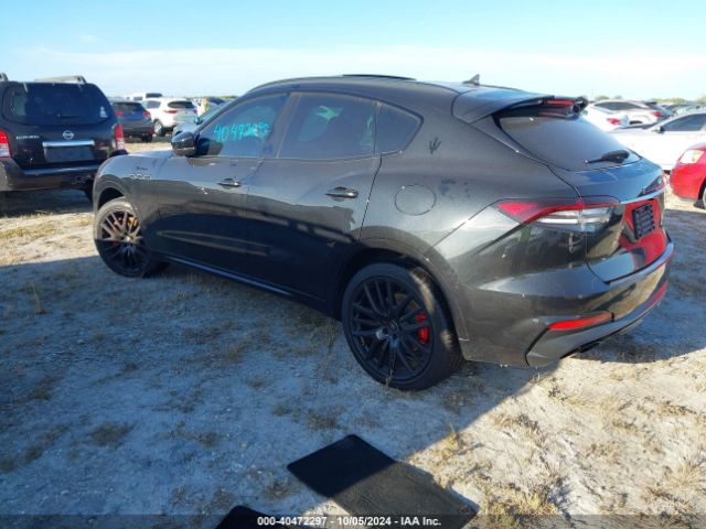 Photo 2 VIN: ZN661YUM3NX393444 - MASERATI LEVANTE 