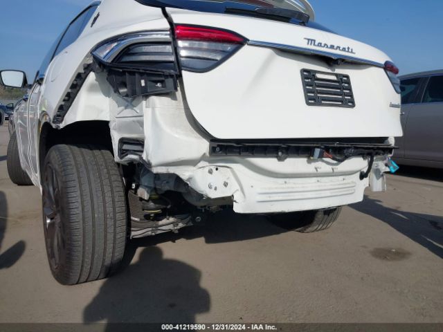 Photo 5 VIN: ZN661YUM6PX411566 - MASERATI LEVANTE 