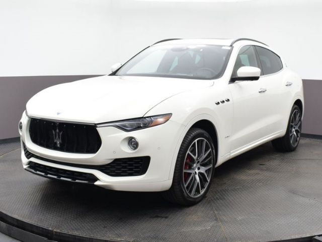 Photo 1 VIN: ZN661YUS0JX269737 - MASERATI LEVANTE 