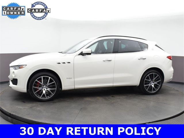 Photo 2 VIN: ZN661YUS0JX269737 - MASERATI LEVANTE 