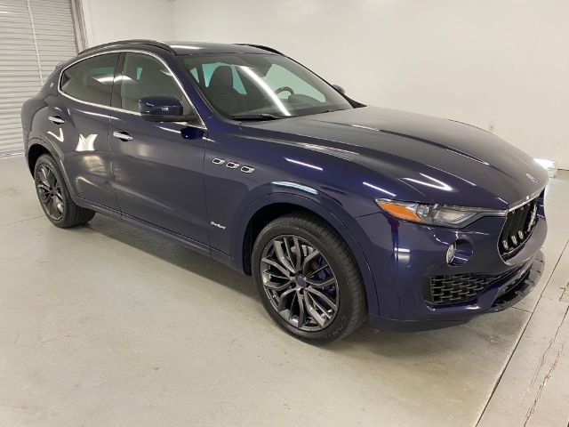 Photo 2 VIN: ZN661YUS0JX292063 - MASERATI LEVANTE 