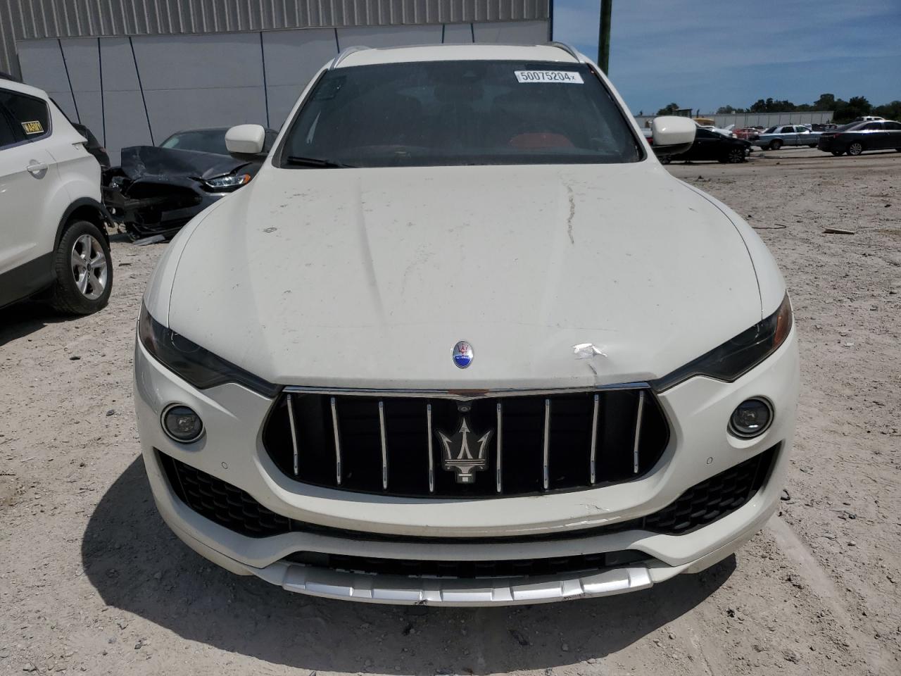 Photo 4 VIN: ZN661YUS1HX255923 - MASERATI LEVANTE 