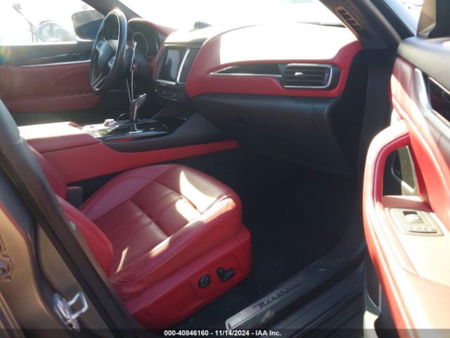 Photo 4 VIN: ZN661YUS2LX343176 - MASERATI LEVANTE 