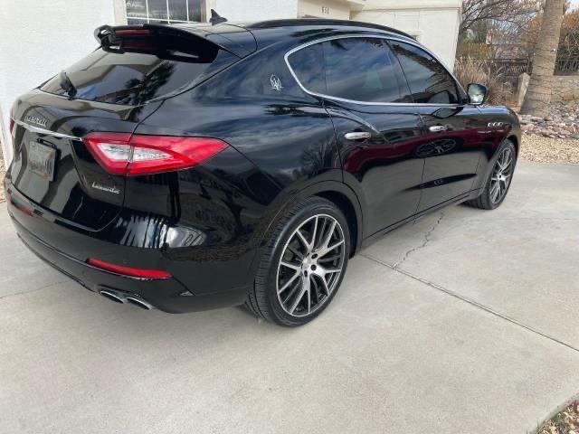 Photo 3 VIN: ZN661YUS7HX224532 - MASERATI LEVANTE S 