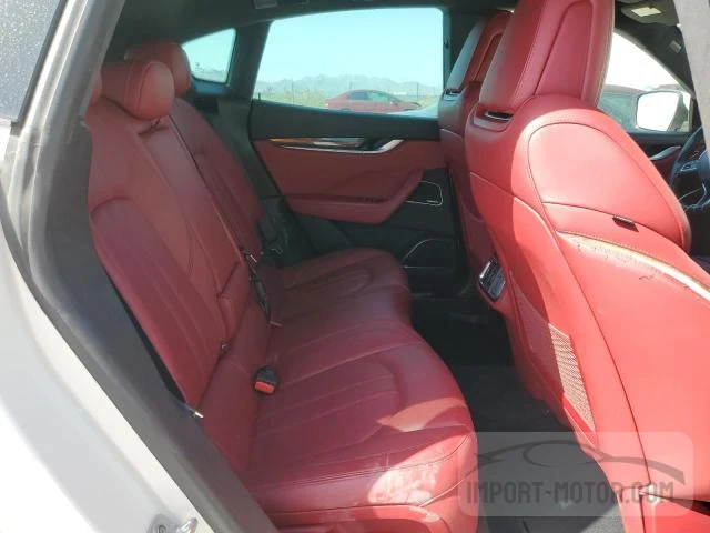 Photo 10 VIN: ZN661YUS8JX277536 - MASERATI LEVANTE 