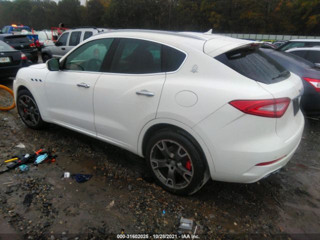 Photo 2 VIN: ZN661YUS9HX246791 - MASERATI LEVANTE 