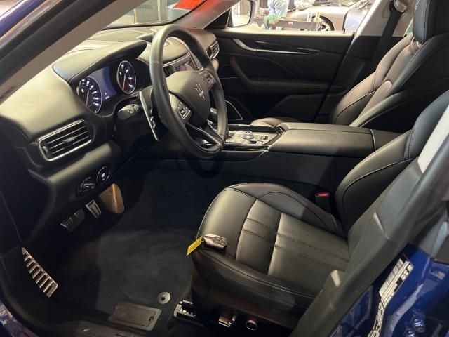 Photo 3 VIN: ZN661YUS9MX376709 - MASERATI LEVANTE 