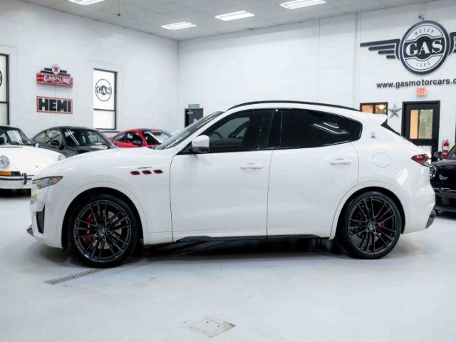 Photo 3 VIN: ZN661ZUA1MX364177 - MASERATI LEVANTE 