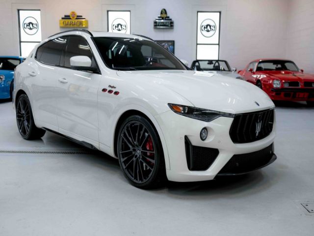 Photo 8 VIN: ZN661ZUA1MX364177 - MASERATI LEVANTE 