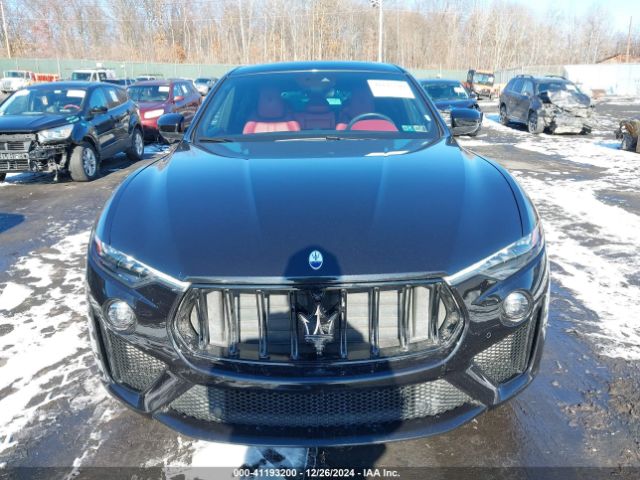 Photo 5 VIN: ZN661ZUM3NX381428 - MASERATI LEVANTE 