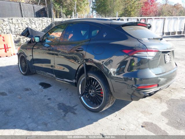 Photo 2 VIN: ZN661ZUT1NX378955 - MASERATI LEVANTE 