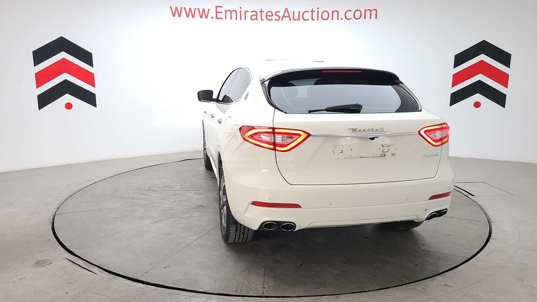 Photo 10 VIN: ZN6XU61F3HX231033 - MASERATI LEVANTE 