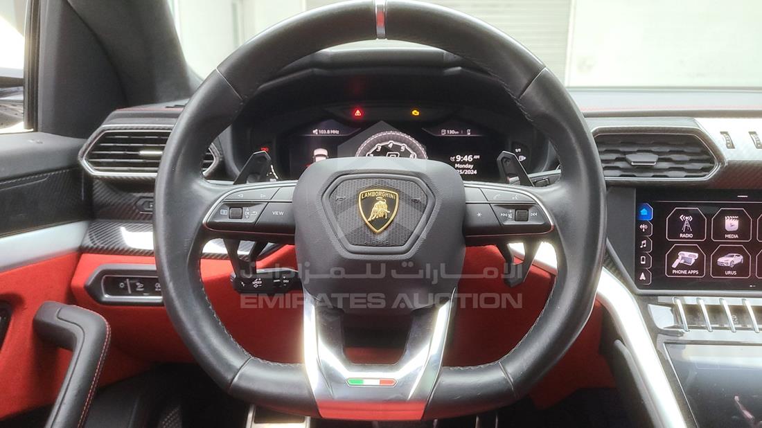 Photo 13 VIN: ZPBEA1ZL8KLA00652 - LAMBORGHINI URUS 