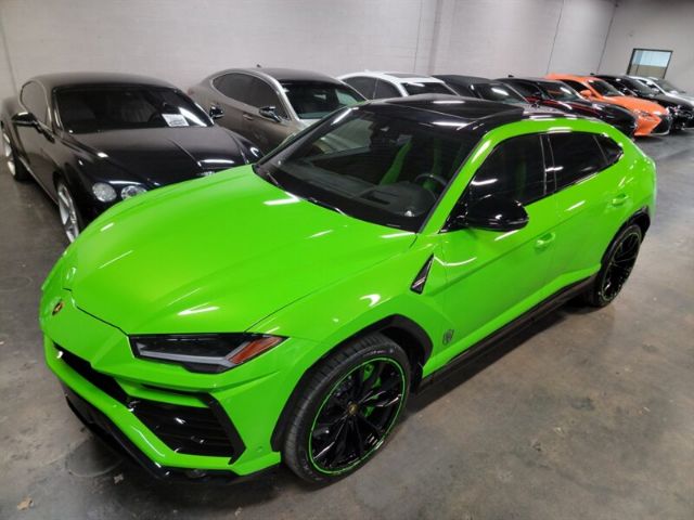 Photo 2 VIN: ZPBUA1ZL1MLA15699 - LAMBORGHINI URUS 