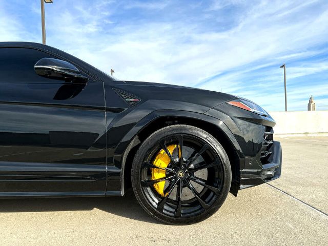 Photo 6 VIN: ZPBUA1ZL9MLA14168 - LAMBORGHINI URUS 