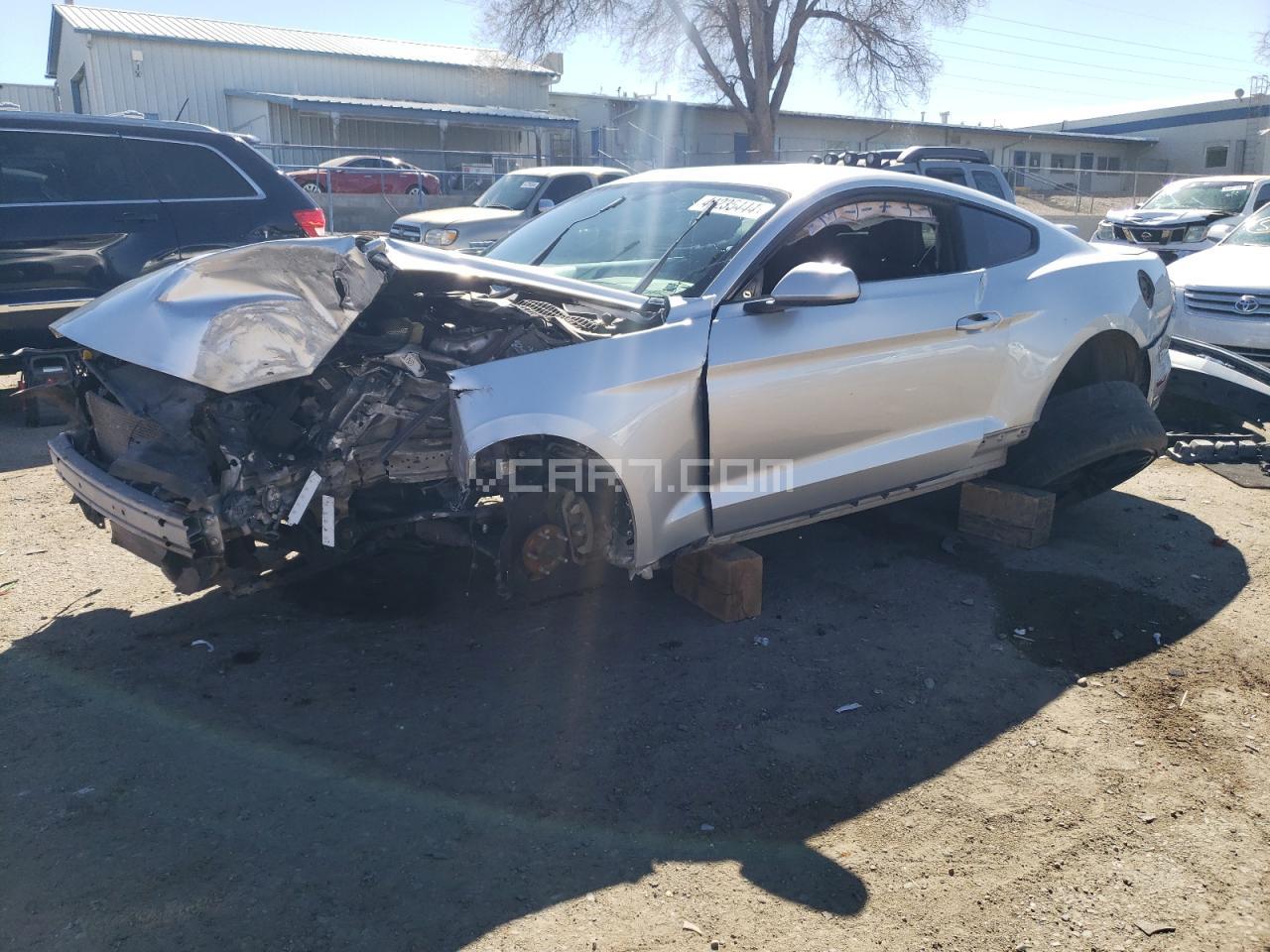 VIN: 1FA6P8AM9F5395951 - ford mustang