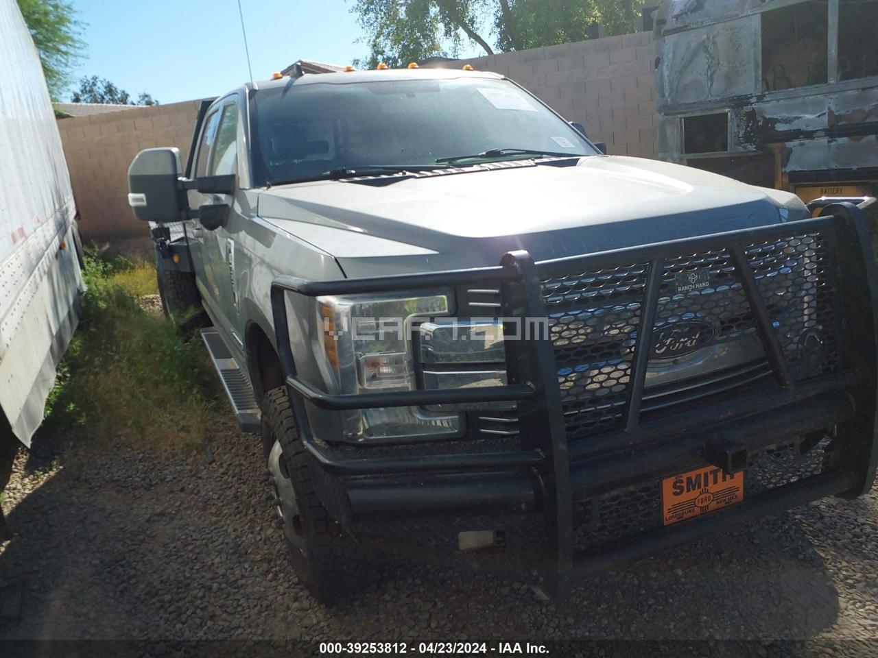 VIN: 1FT8W3DTXKEE96843 - ford f350