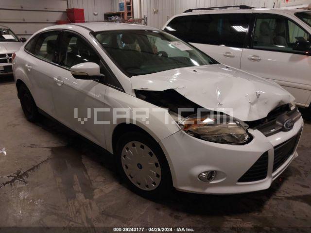 VIN: 1FAHP3F2XCL153275 - ford focus