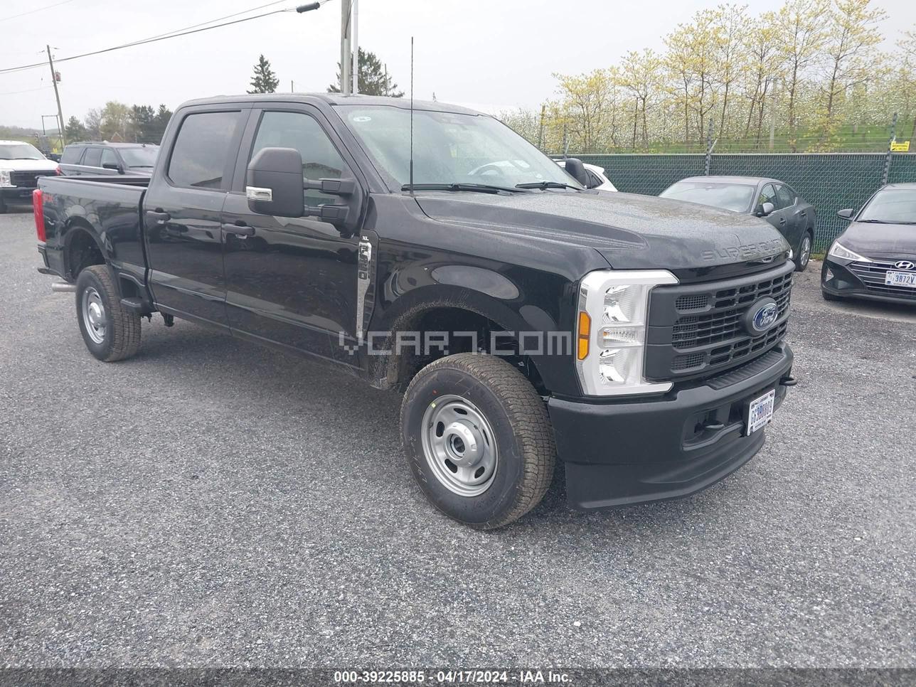 VIN: 1FT8W3BA3RED53616 - ford f350